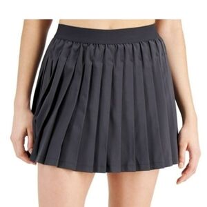 ID ldeology Women's Active Solid Pleated Skort sz S